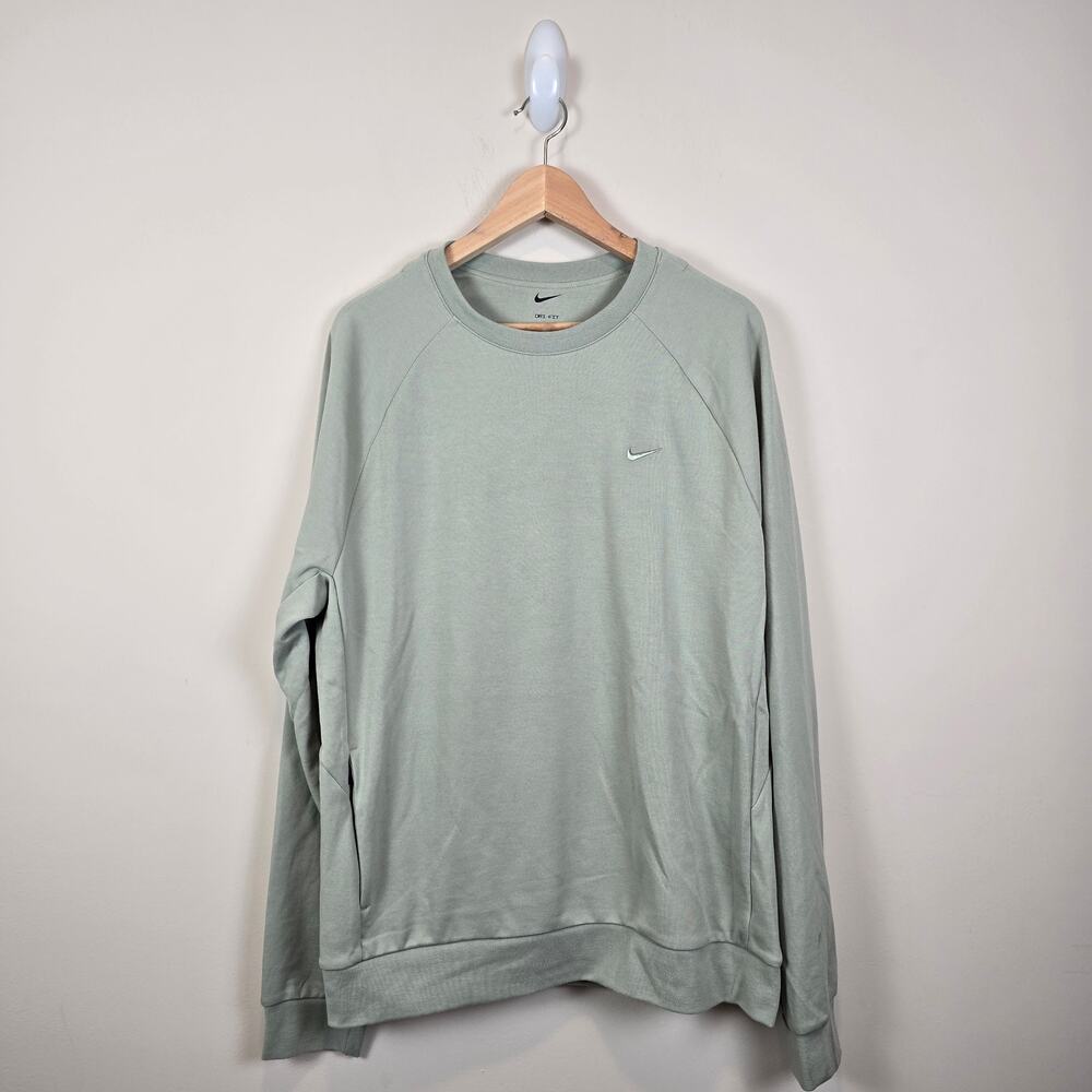 Nike Men's Size L Dri-FIT Primary Fleece UV Crewneck Sweatshirt Jade Horizon42